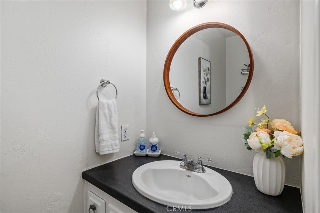 Image 19 of property listing at 3266 1st Ave 13, San Diego, CA 92103