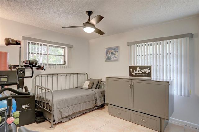 25 Sunset Drive, Sebastian, FL 32958