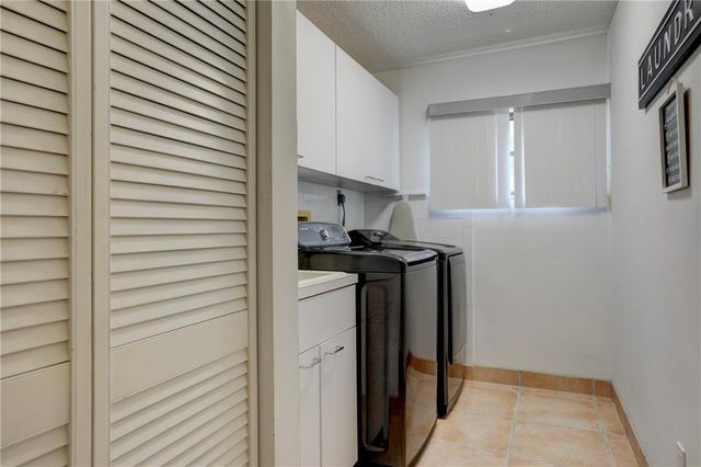 25 Sunset Drive, Sebastian, FL 32958