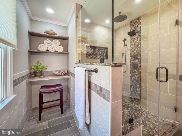 35 MATTHEW CIR, Richboro, PA 18954