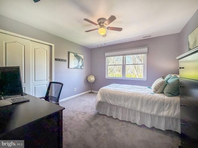 35 MATTHEW CIR, Richboro, PA 18954