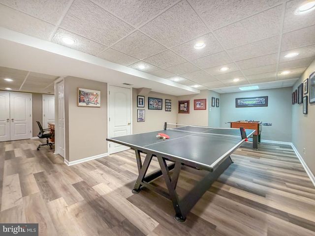 35 MATTHEW CIR, Richboro, PA 18954