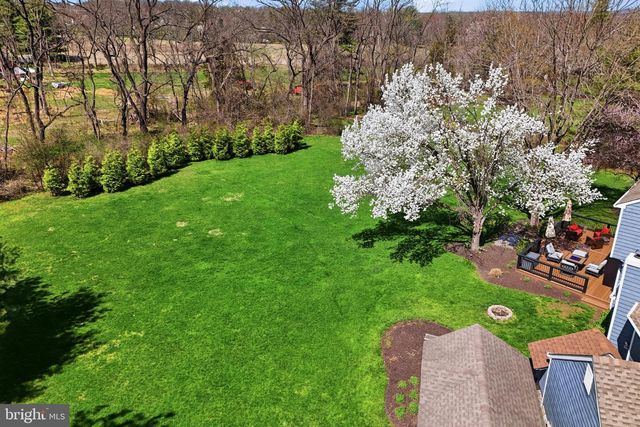 35 MATTHEW CIR, Richboro, PA 18954