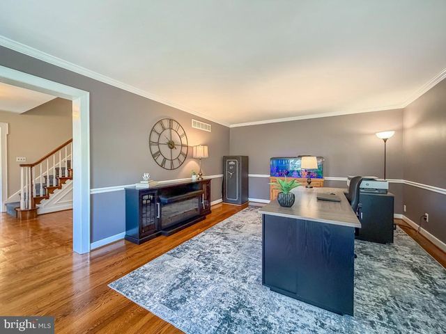 35 MATTHEW CIR, Richboro, PA 18954