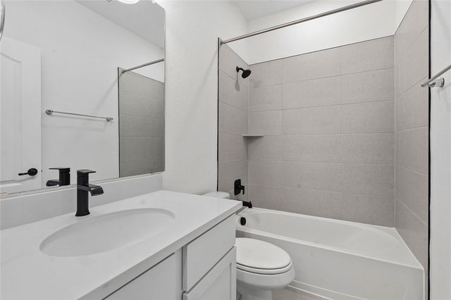 18104 Clairess LN, Manor, TX 78653