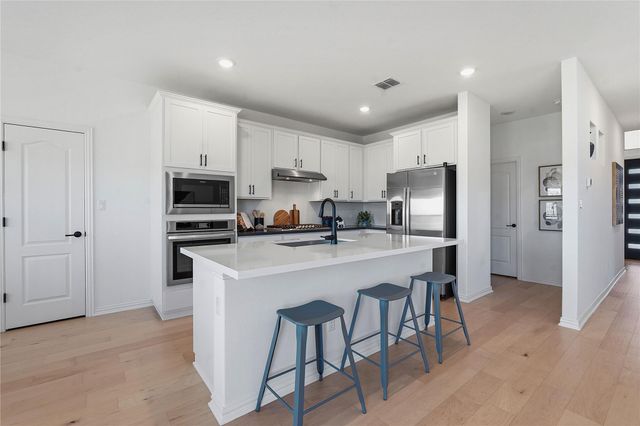 18104 Clairess LN, Manor, TX 78653