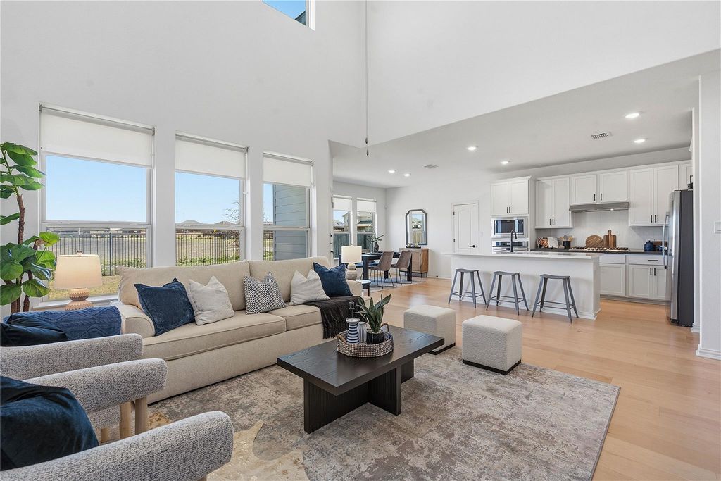 18104 Clairess LN, Manor, TX 78653