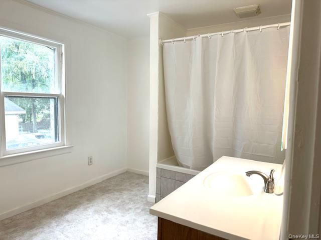 100 Innis Avenue, Poughkeepsie, NY 12601