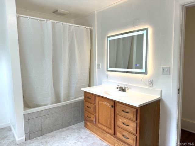 100 Innis Avenue, Poughkeepsie, NY 12601