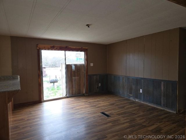 525 SW 3rd Street, Krebs, OK 74501