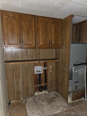 525 SW 3rd Street, Krebs, OK 74501