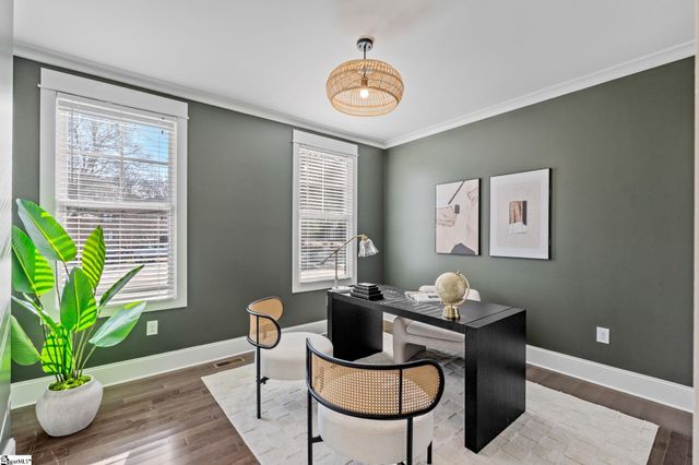 425 E Faris Road, Greenville, SC 29605