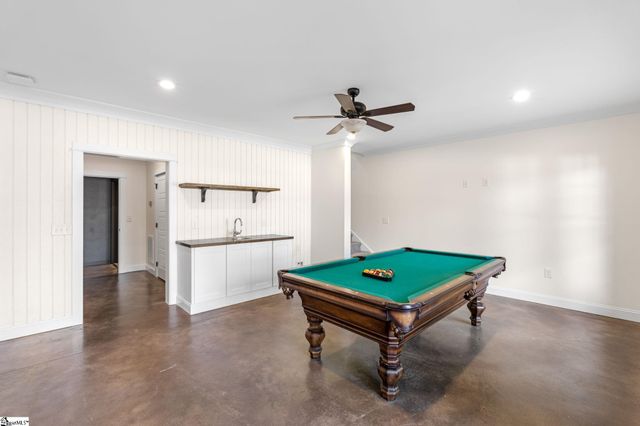 425 E Faris Road, Greenville, SC 29605