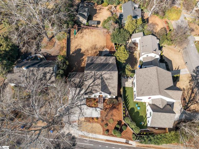 425 E Faris Road, Greenville, SC 29605