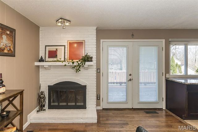 11727 Summerhaven Drive, St Louis, MO 63146