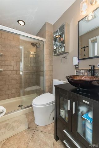 11727 Summerhaven Drive, St Louis, MO 63146