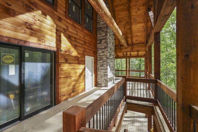16073 Nickel Plate Road, Logan, OH 43138
