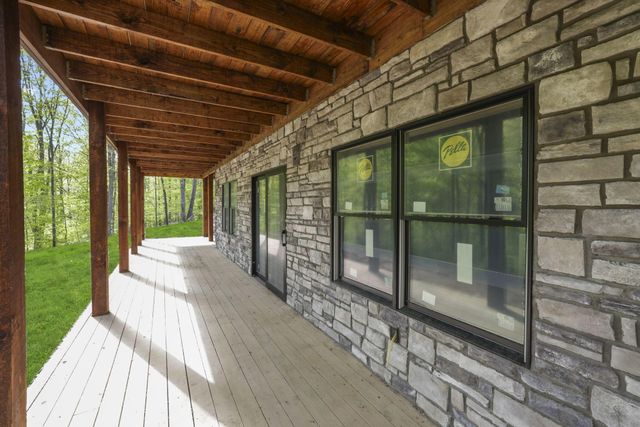 16073 Nickel Plate Road, Logan, OH 43138
