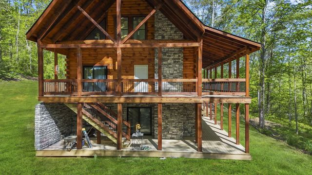 16073 Nickel Plate Road, Logan, OH 43138