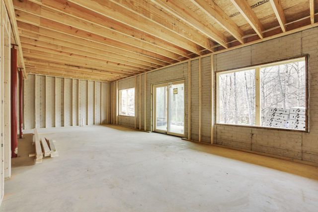 16073 Nickel Plate Road, Logan, OH 43138
