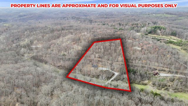 16073 Nickel Plate Road, Logan, OH 43138