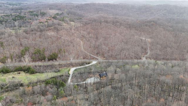 16073 Nickel Plate Road, Logan, OH 43138