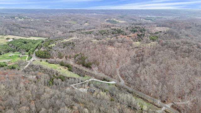 16073 Nickel Plate Road, Logan, OH 43138