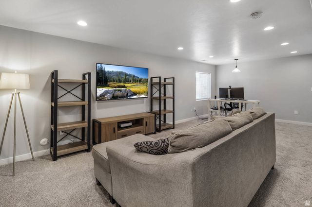 53 E JUBILEE DR, Saratoga Springs, UT 84045