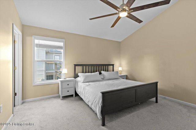 103 Holiday Ct, Elizabethtown, KY 42701