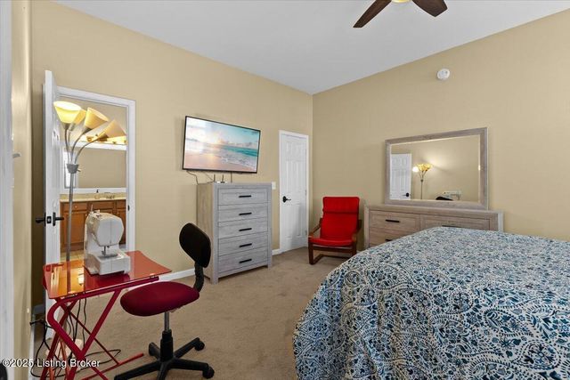 103 Holiday Ct, Elizabethtown, KY 42701