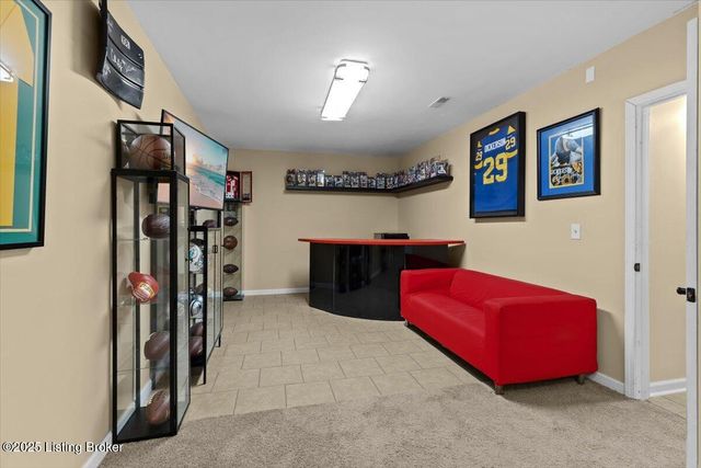 103 Holiday Ct, Elizabethtown, KY 42701