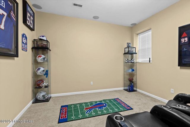 103 Holiday Ct, Elizabethtown, KY 42701