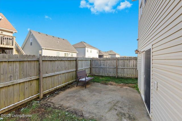 103 Holiday Ct, Elizabethtown, KY 42701