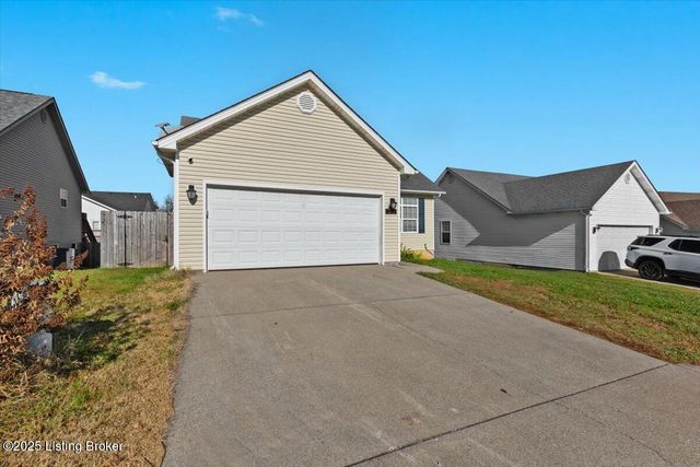 103 Holiday Ct, Elizabethtown, KY 42701
