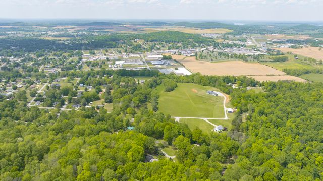 568 Castle Street, Monticello, KY 42633