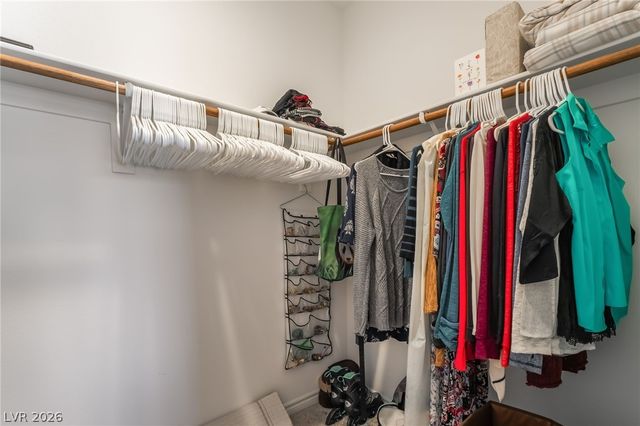 292 Whitney Crest Street, Henderson, NV 89015