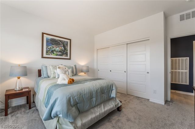 292 Whitney Crest Street, Henderson, NV 89015