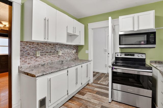 309 W Lapeer Street, Lansing, MI 48933