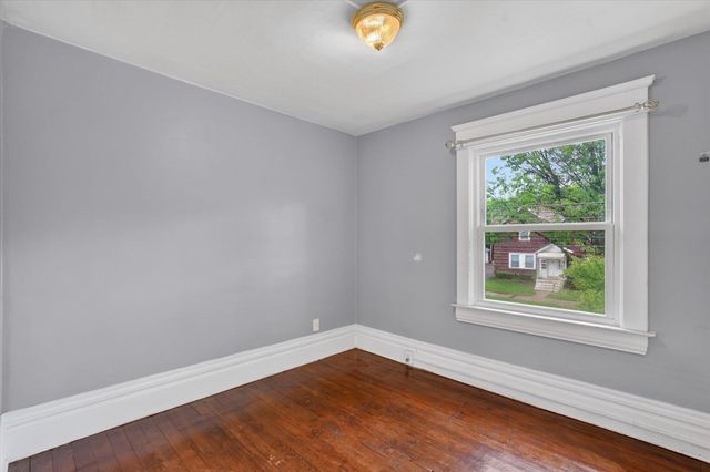 309 W Lapeer Street, Lansing, MI 48933