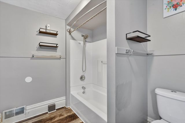 309 W Lapeer Street, Lansing, MI 48933