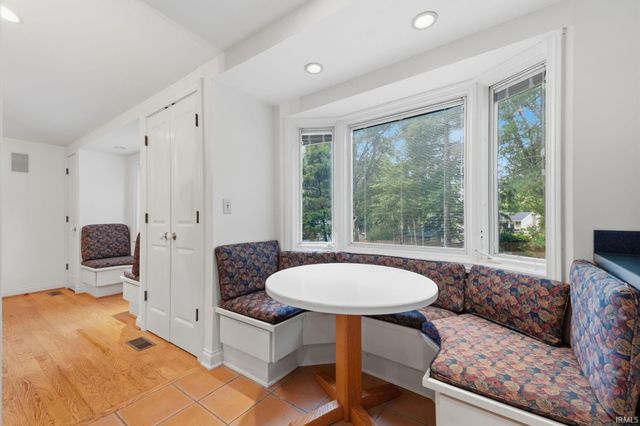 2202 Belhaven Court, Bloomington, IN 47401
