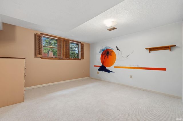 2202 Belhaven Court, Bloomington, IN 47401