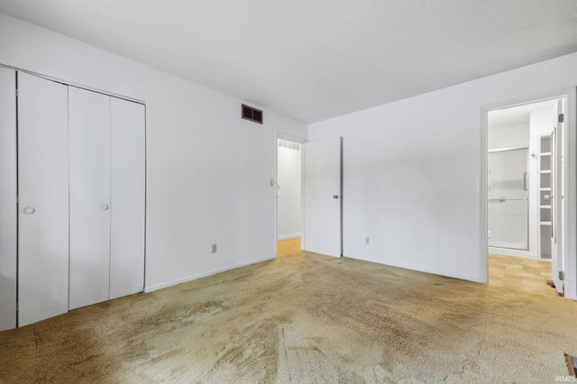 2202 Belhaven Court, Bloomington, IN 47401