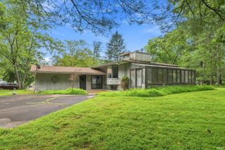 2202 Belhaven Court, Bloomington, IN 47401