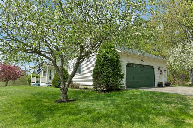 145 Turnpike Road, Northfield, NH 03276