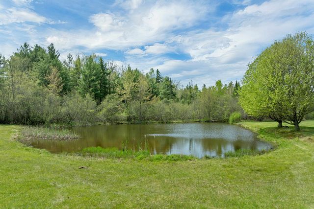 145 Turnpike Road, Northfield, NH 03276