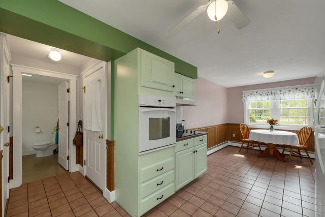 145 Turnpike Road, Northfield, NH 03276