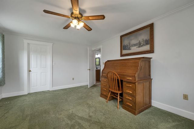 145 Turnpike Road, Northfield, NH 03276
