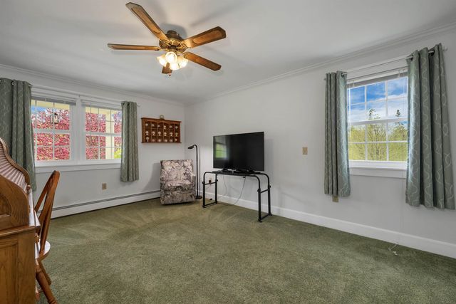 145 Turnpike Road, Northfield, NH 03276
