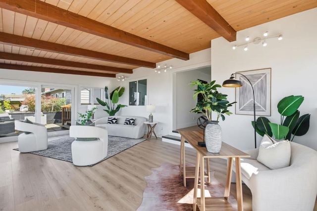 141 Rishell Drive, Oakland, CA 94619